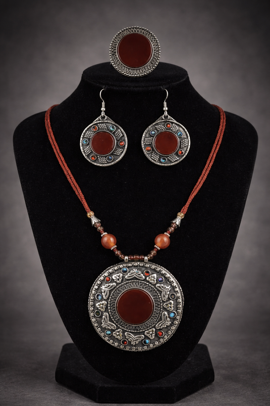 Red Turquoise Pendant |Traditional Vintage Style Necklace | Necklace, Hook Earrings
